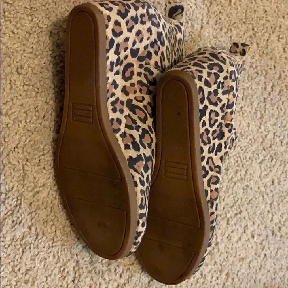 Tom’s Leopard Bootie - Picture 3 of 3
